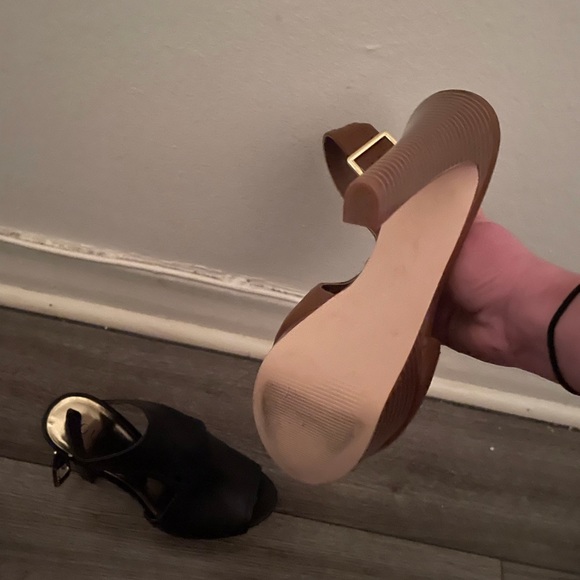 Guess high heel sandals - Picture 3 of 3